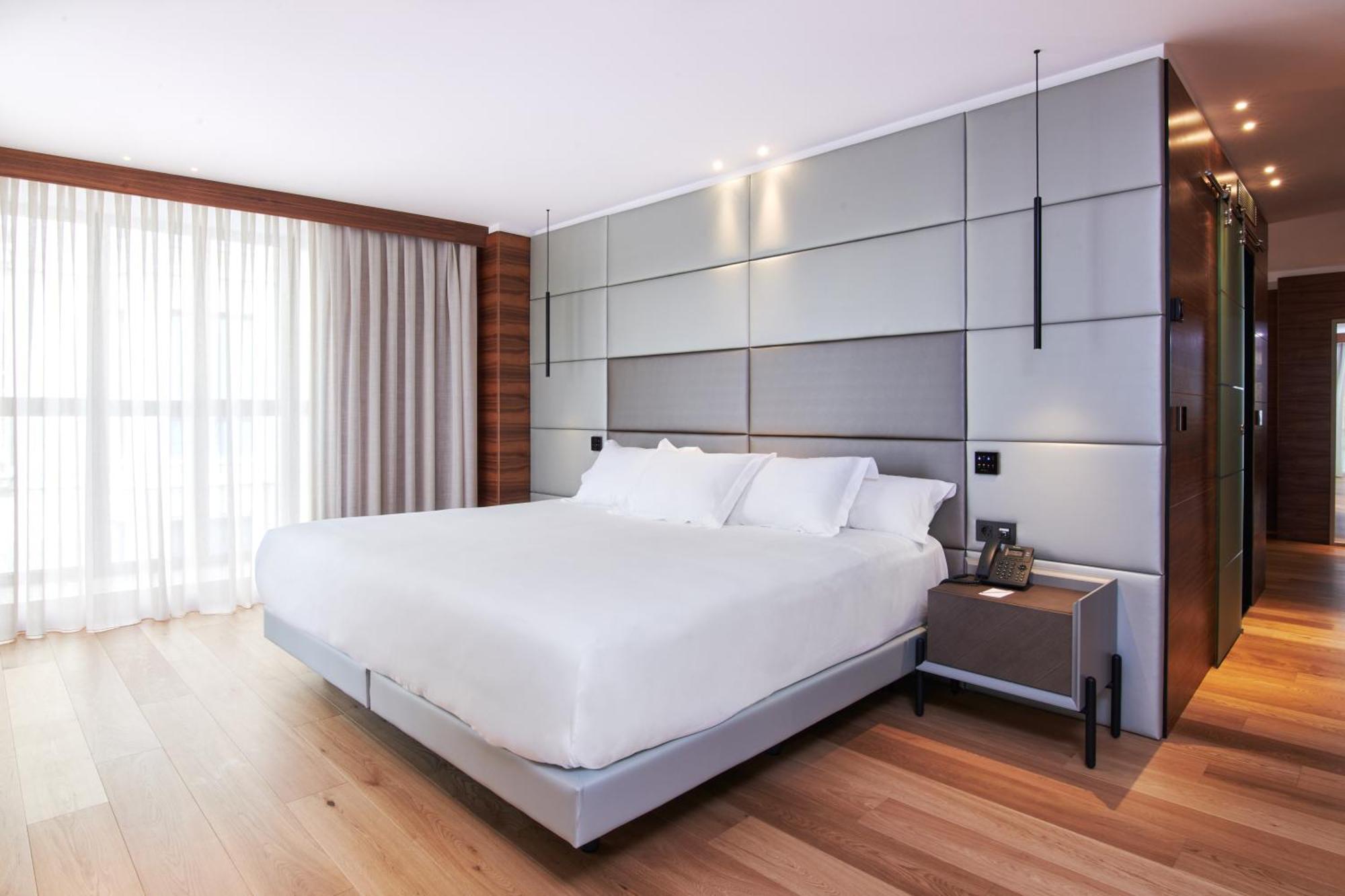 Hotel Mypalace Леон Экстерьер фото