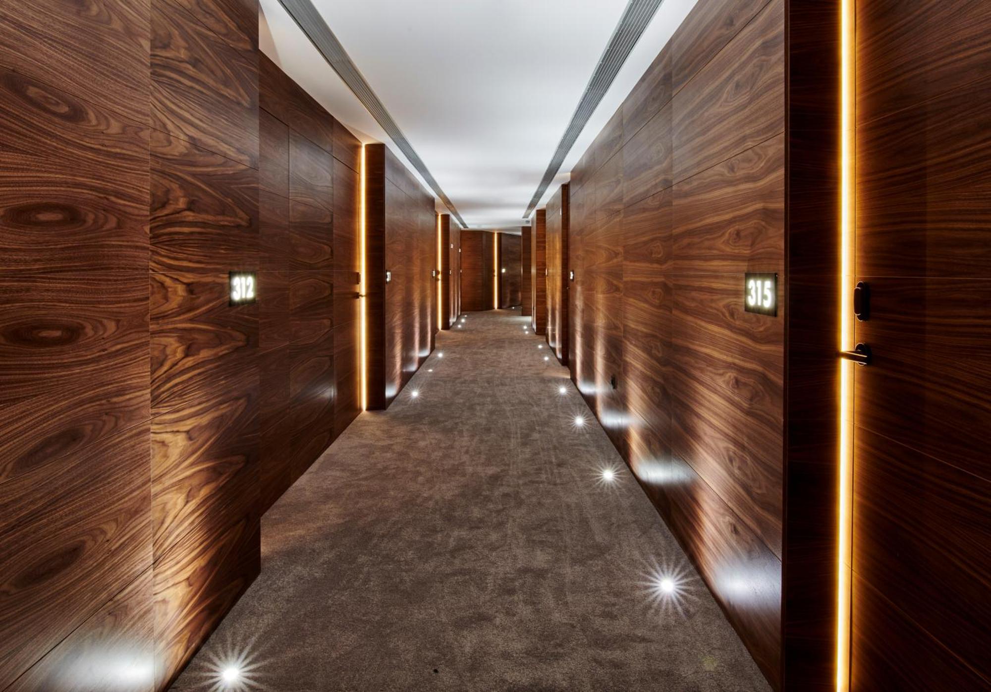 Hotel Mypalace Леон Экстерьер фото